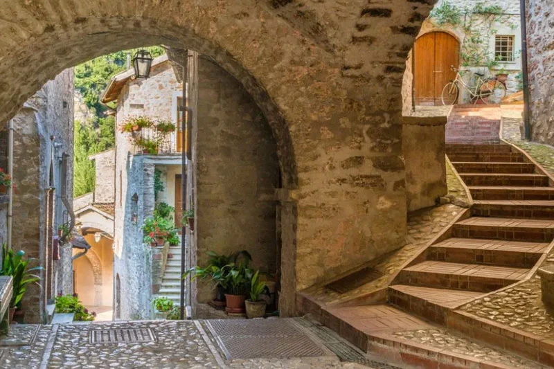 visita Scheggino Umbria